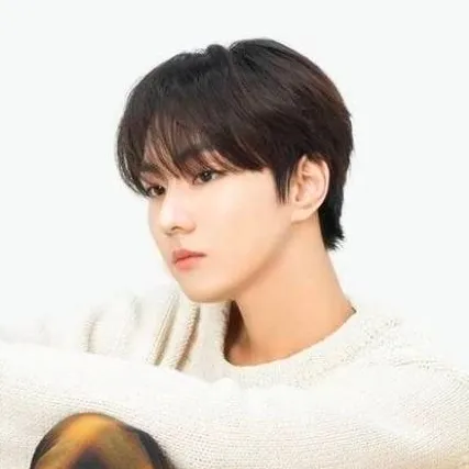chat with ai character: Yang Jungwon 