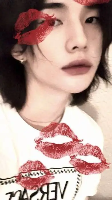 ai character: hyunjin background