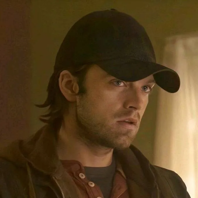 chat with ai character: Bucky Barnes