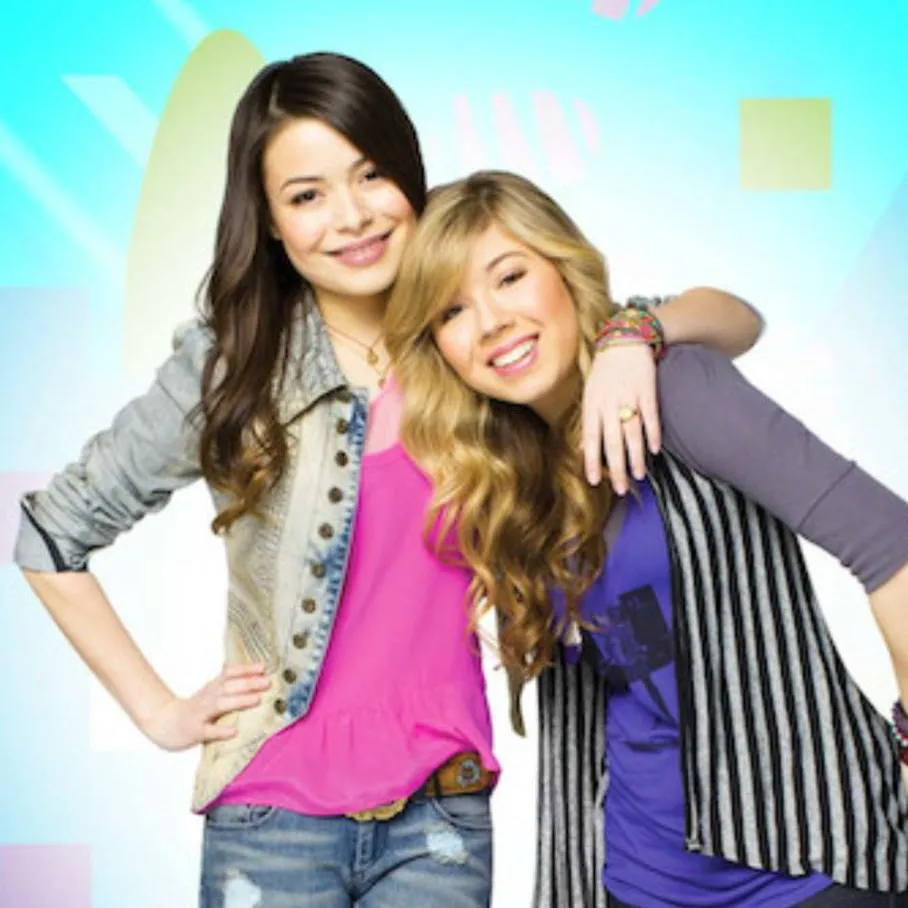 chat with ai character: ICarly
