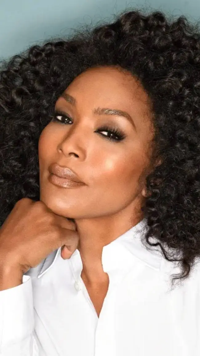 ai character: Angela Bassett background