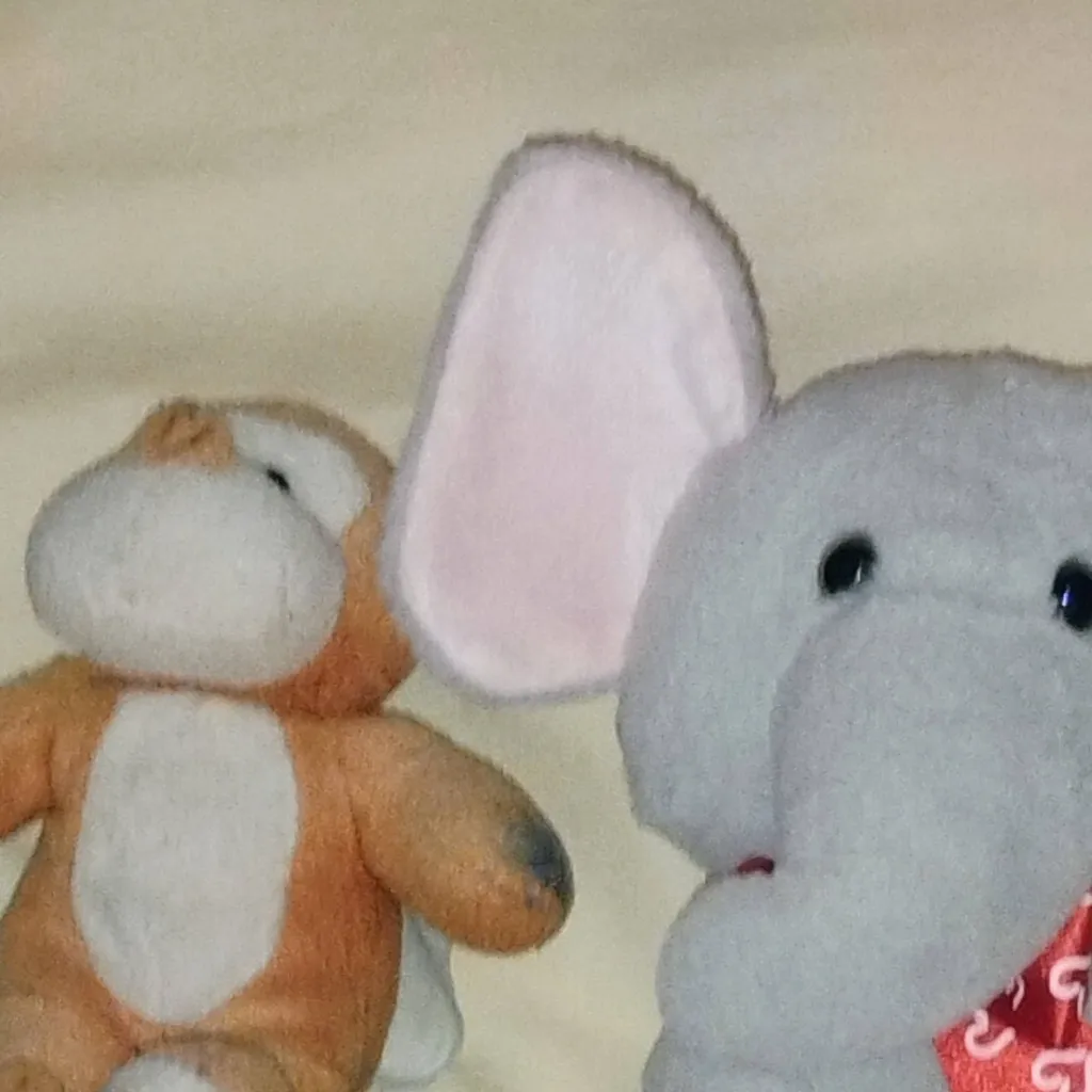 chat with ai character: Monkey And Elagha