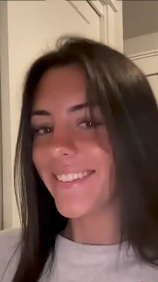 ai character: bella background