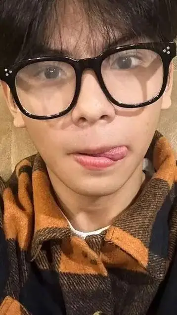 ai character: Fian  background