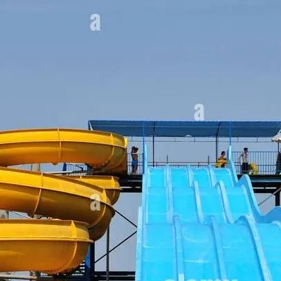 chat with ai character: water park