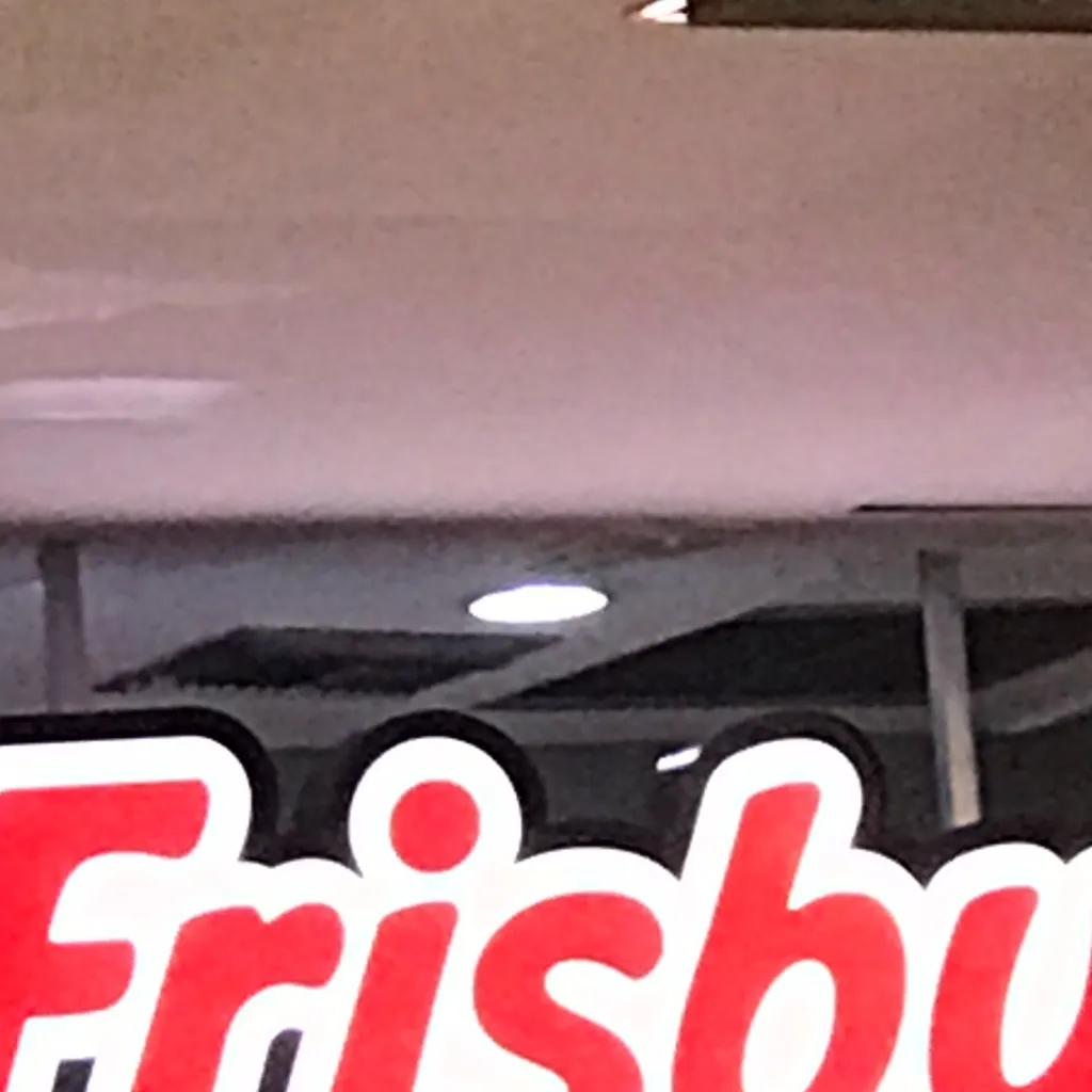 chat with ai character: Andrew