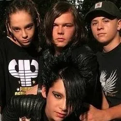 chat with ai character: 《Tokio hotel》 