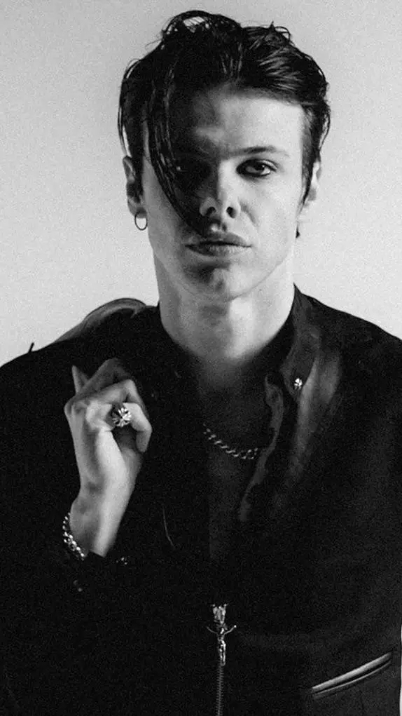 ai character: Dominic Harrison  background