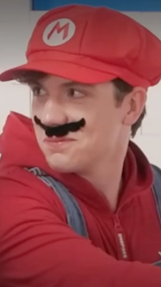 ai character: Elijah Nelson background