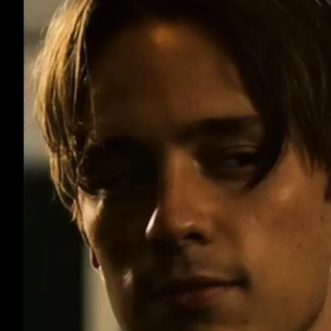 chat with ai character: Rafe Cameron 