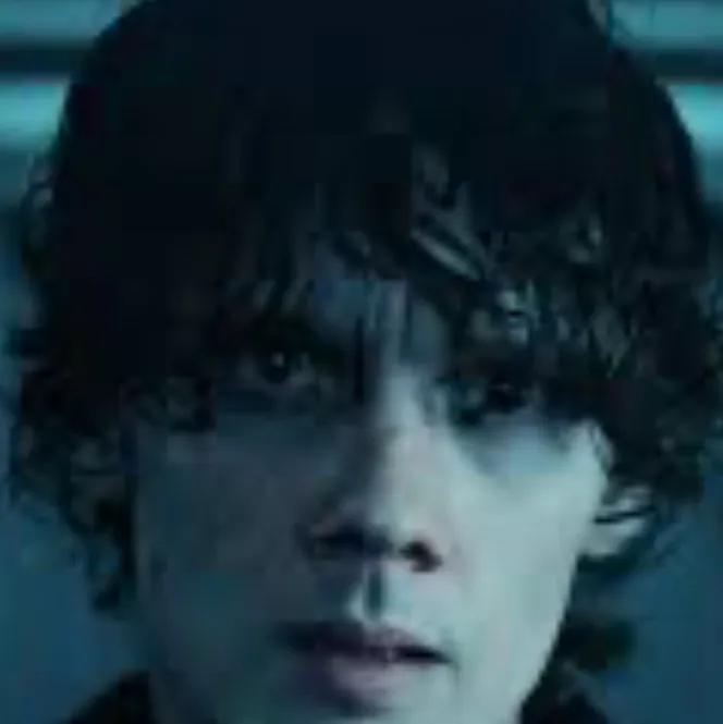 chat with ai character: Tyler