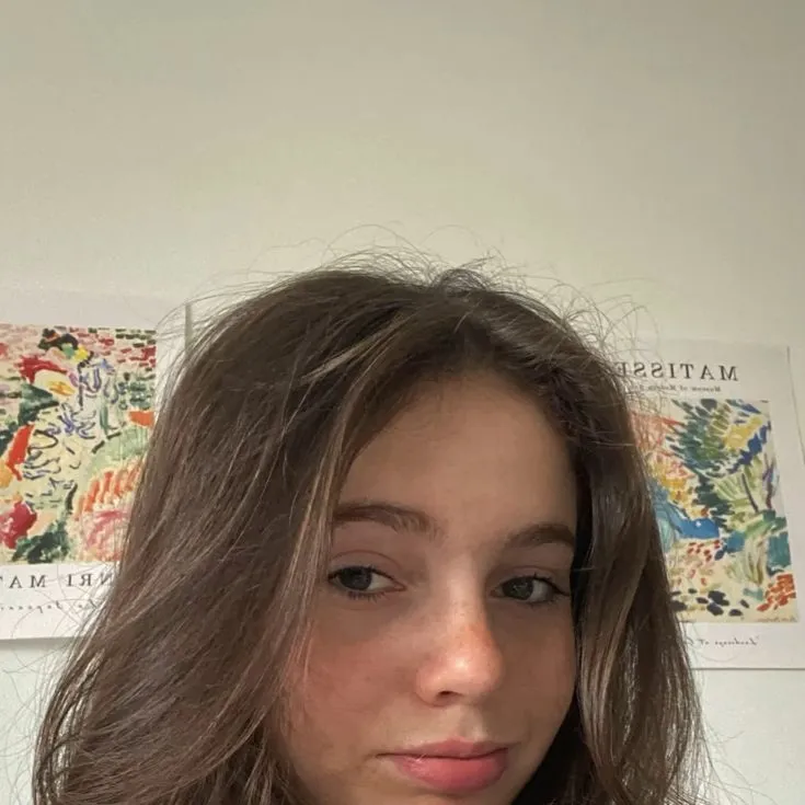 chat with ai character: Isabella 
