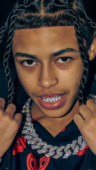 ai character: TalkieTaRi9y background