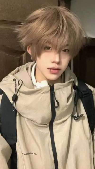 ai character: Kai  background