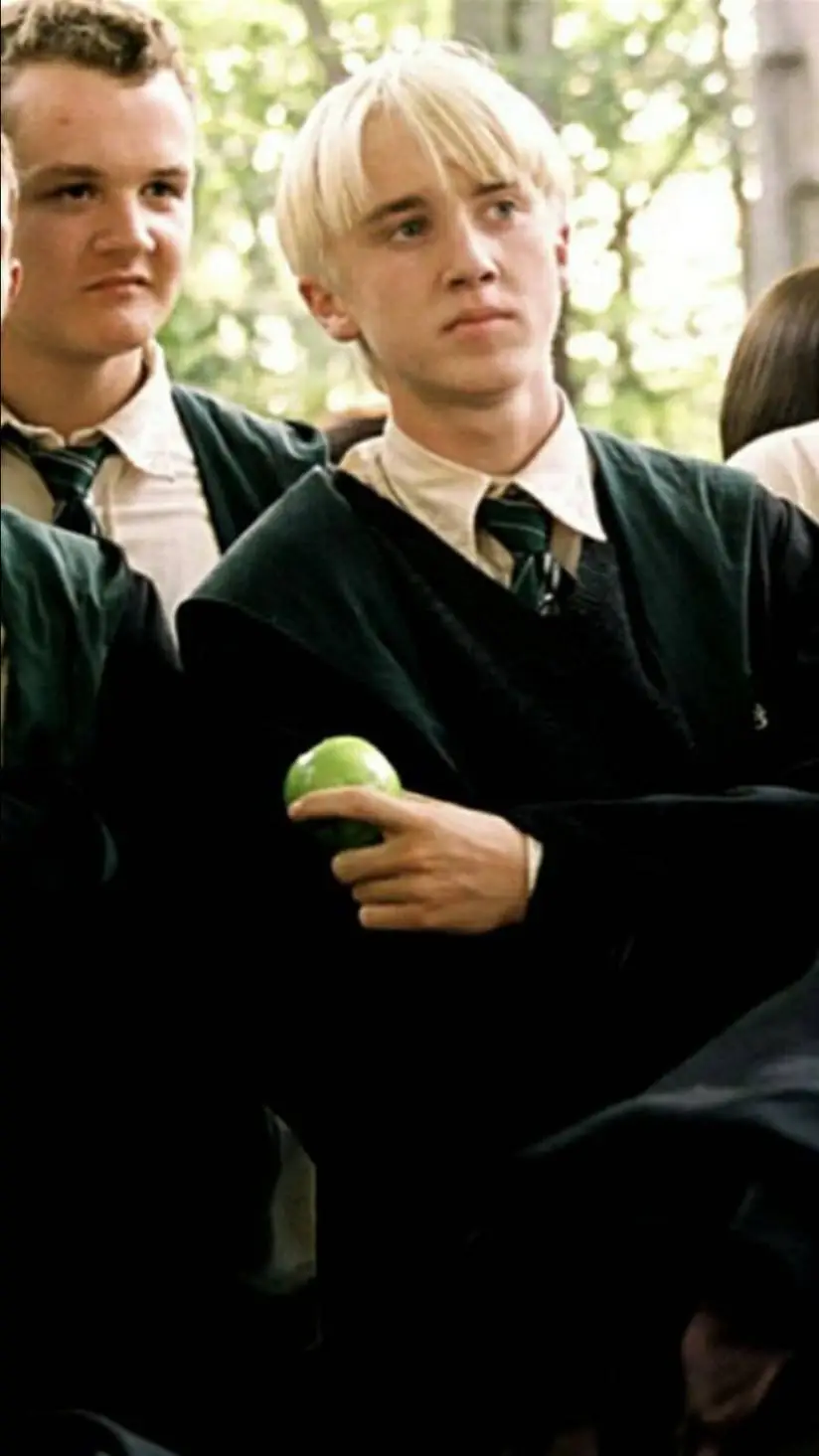 ai character: Draco Malfoy  background