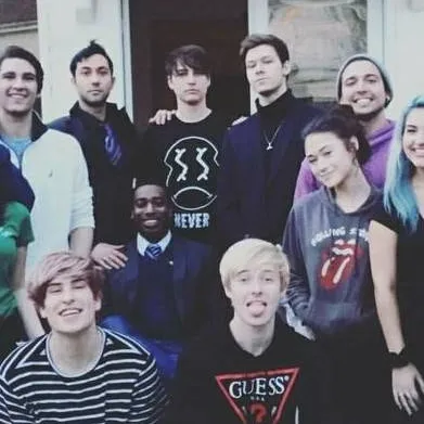 chat with ai character: High school 