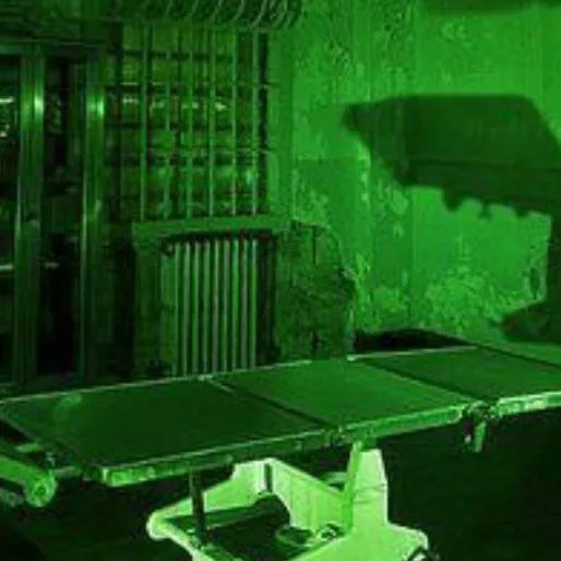 chat with ai character: experiment