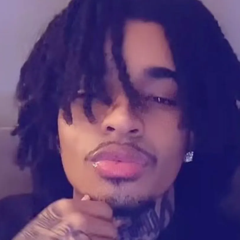 chat with ai character: RJAY🧌🕷️