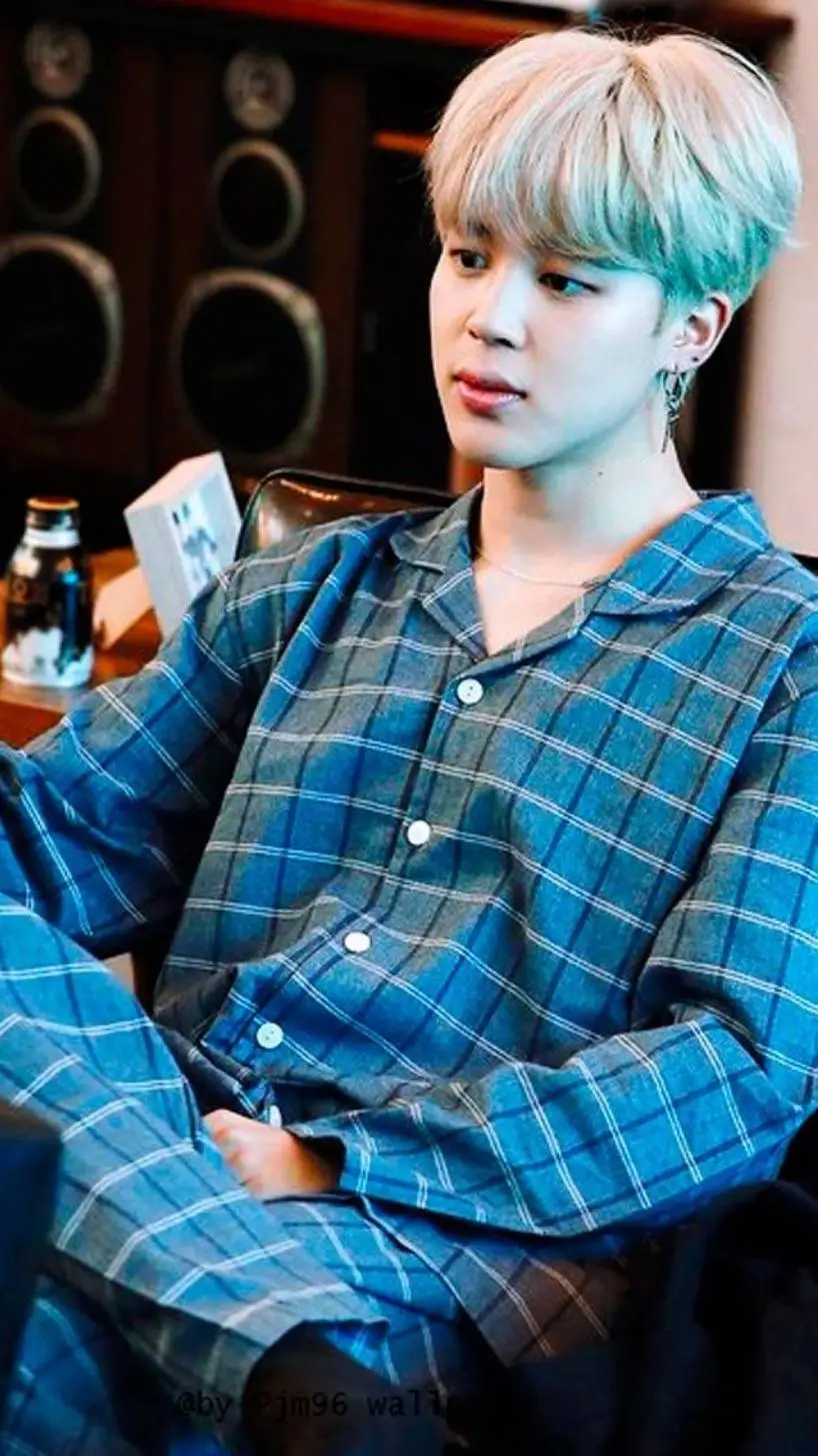 ai character: Park Jimin  background