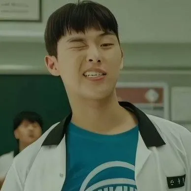 chat with ai character: Ahn Su-ho