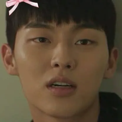 chat with ai character: Ahn suho