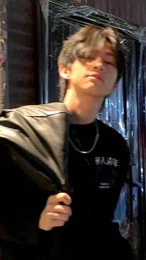 ai character: Rintaro background