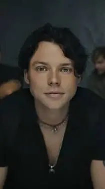 ai character: Ashton Irwin  background