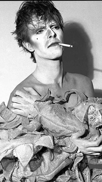 ai character: David Bowie  background