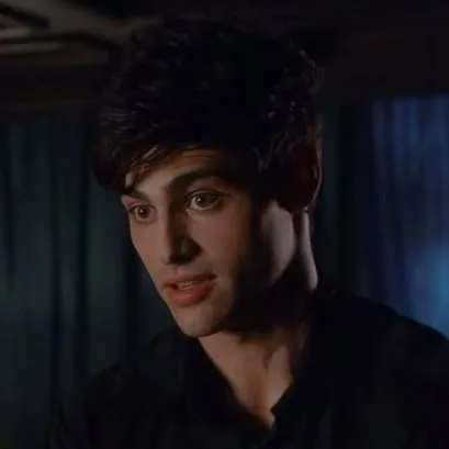 chat with ai character: Alec Lightwood