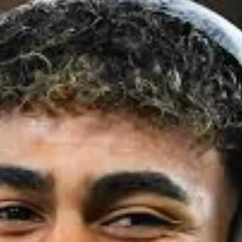 chat with ai character: Lamine yamal