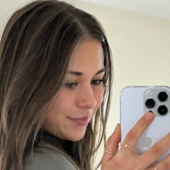 chat with ai character: Sophie rain