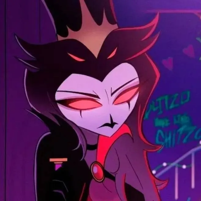 chat with ai character: Female Stolas 