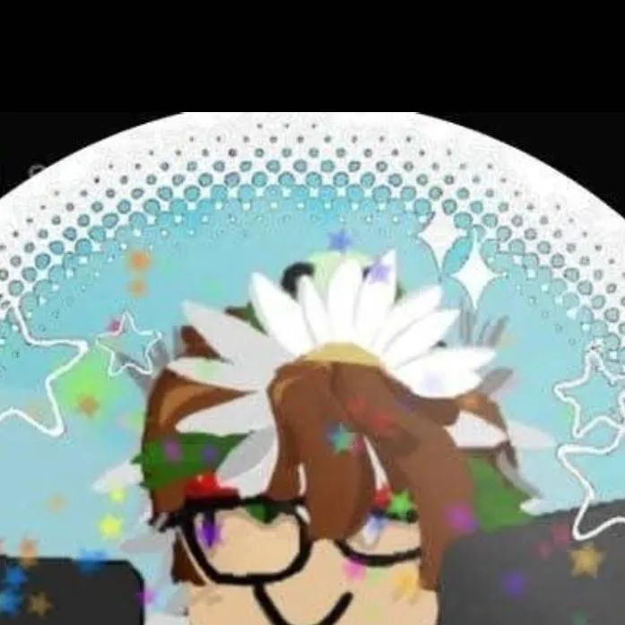 chat with ai character: EZ3K13L!(MY POOKI)