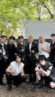 ai character: Skz background