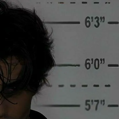 chat with ai character: ⛓|James|💸