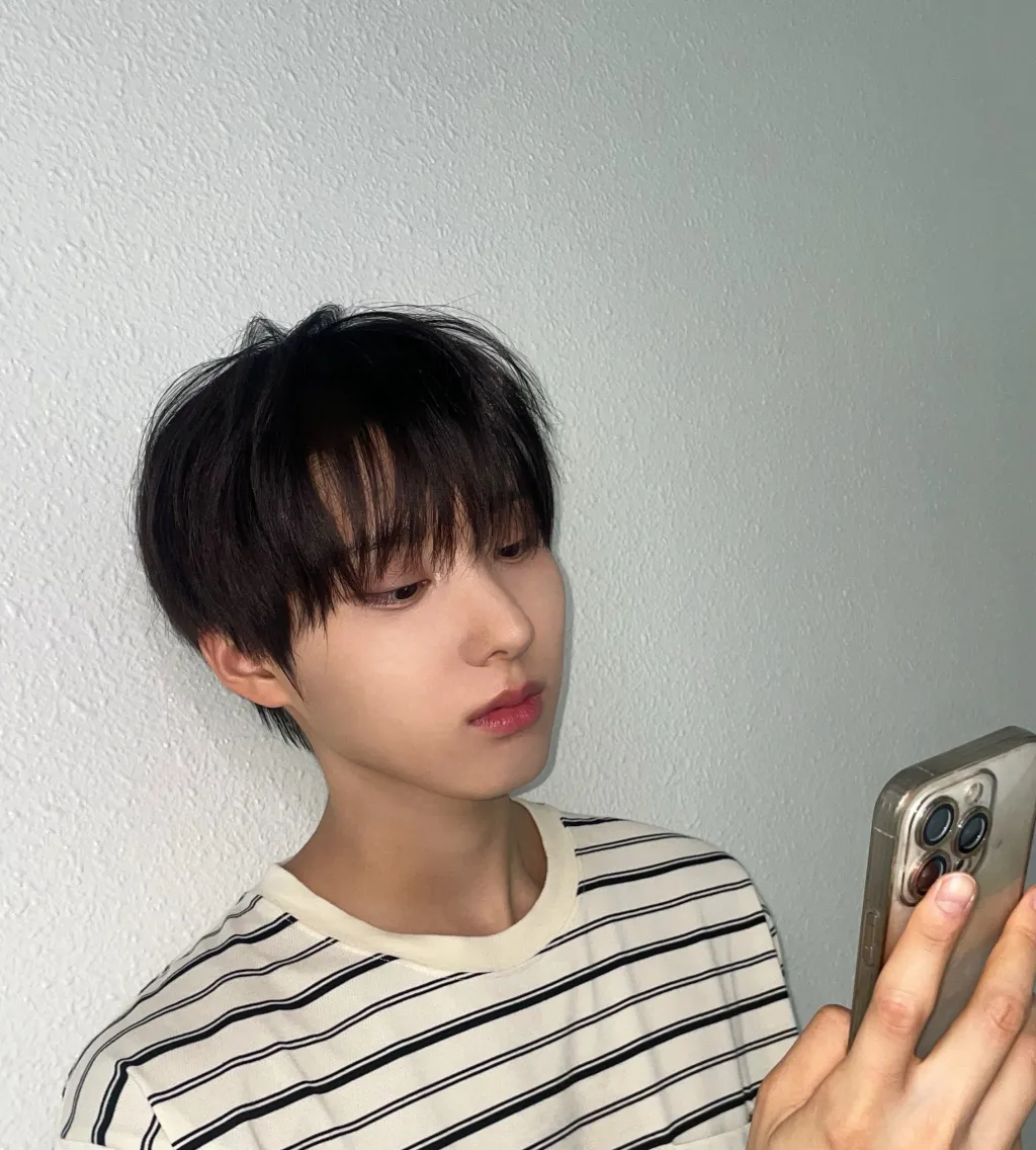 chat with ai character: Jang Juwang