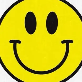 chat with ai character: Smile World