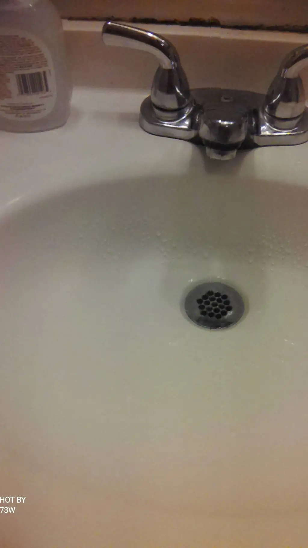 ai character: sink  background