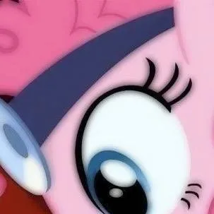 chat with ai character: Cupcakes - HD 