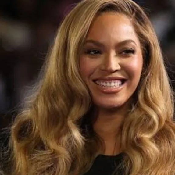 Chat with Beyoncé - text or voice, Enjoy AI Chat Free & Safe
