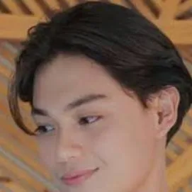 chat with ai character: yaji