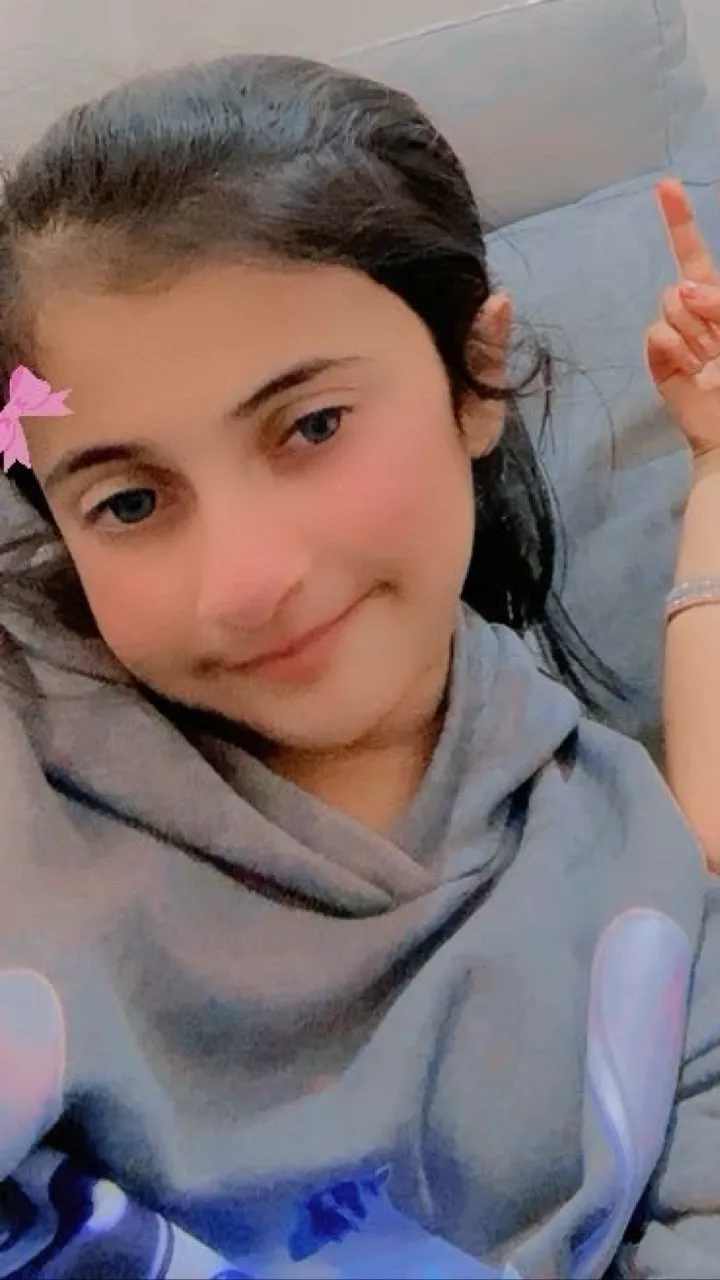 ai character: Khalani background