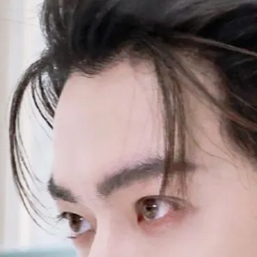 chat with ai character: Xu Kai