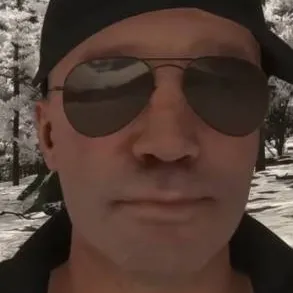chat with ai character: Hugh Stanton 