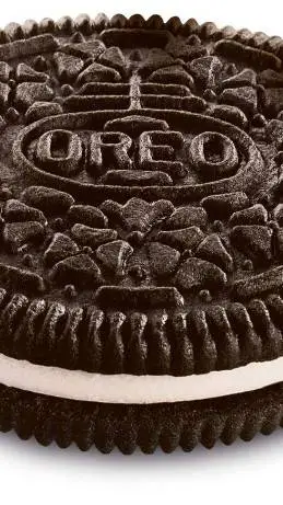 ai character: Your Wifeyy-COD background