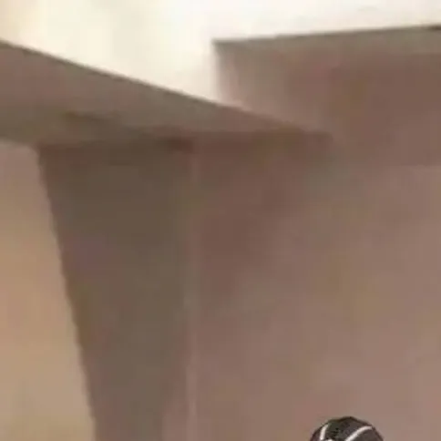 chat with ai character: konig lover 👀