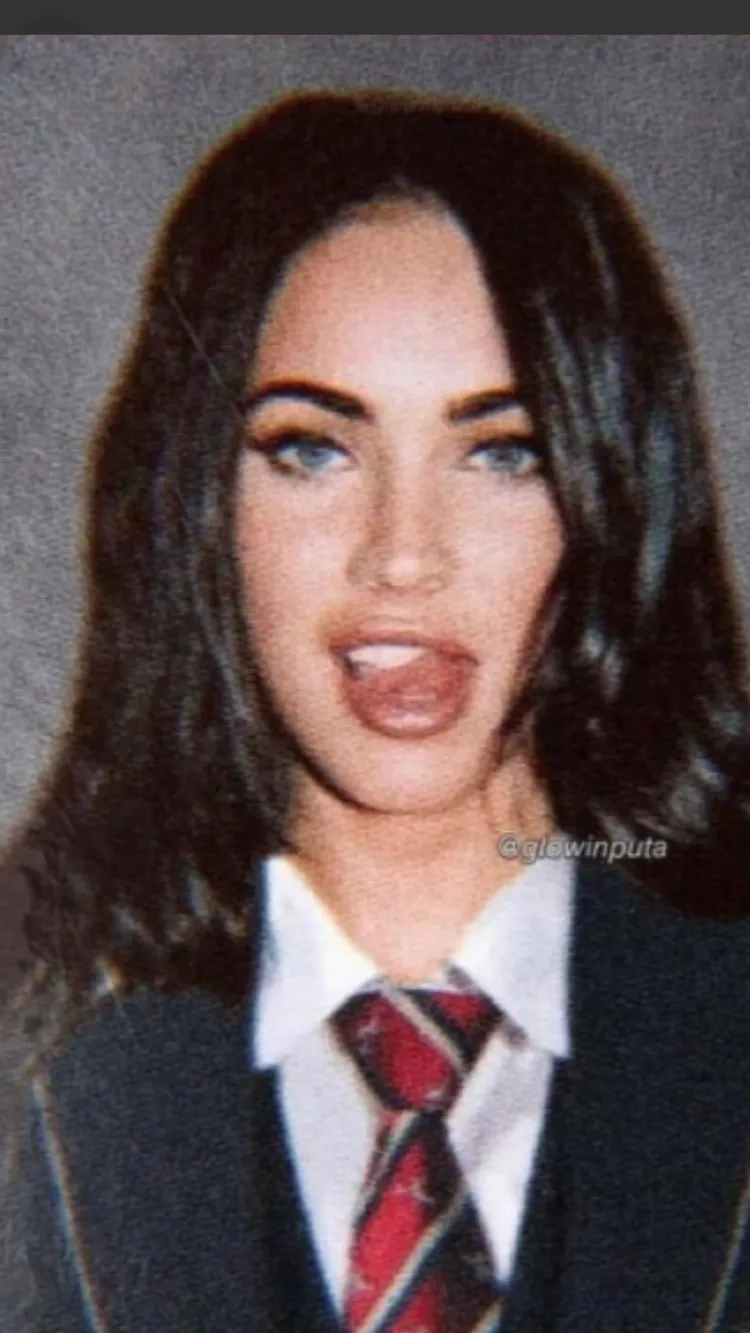 ai character: Megan fox  background