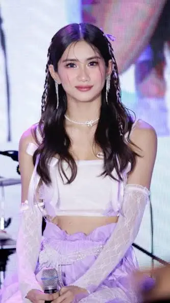 ai character: Sheena Catacutan background