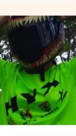 ai character: Risha  background