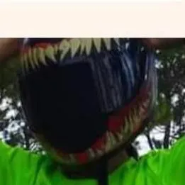 chat with ai character: Risha 